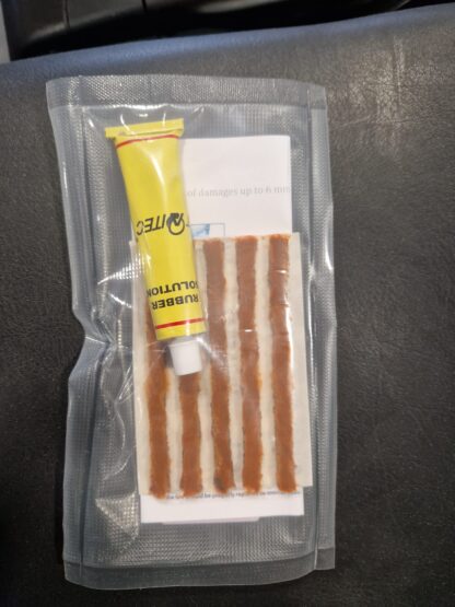 Replacement Strings  & Adhesive for Tubeless repair kit