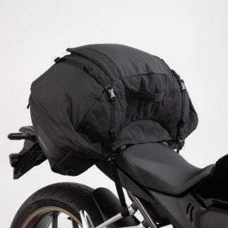 ION L tail bag 50 l. Black. 600D Polyester / Soft-Vinyl.