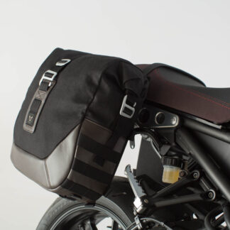 Legend Gear side bag system LC Black Edition Yamaha XSR900 (15-21).