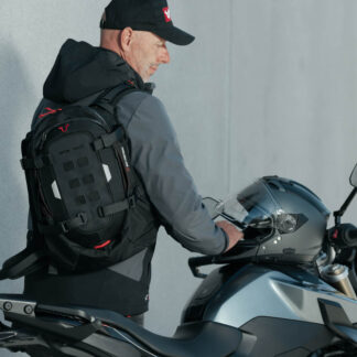 PRO Cosmo backpack 16l. Black/Anthracite.
