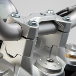 Bar riser H=30 mm. Silver. BMW F 850 GS/Adv, F 900 GS.