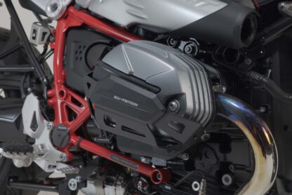 Cylinder guard Black. BMW R nineT / Pure / Scrambler (20-).