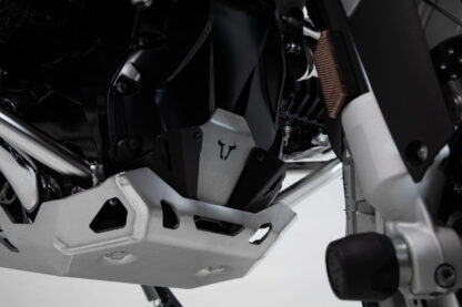 Extension for engine guard Black/silver. BMW R1200 (12-18), R1250 (18-).