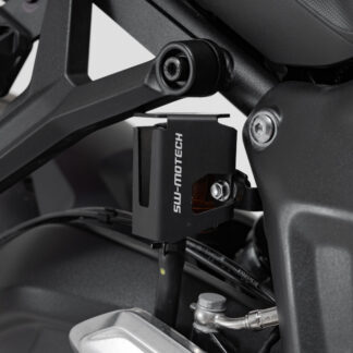 Brake fluid reservoir guard Black. Triumph Trident 660 (21-).
