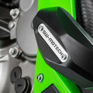 Frame slider kit Black. Kawasaki Ninja ZX-6R 636 (13-).