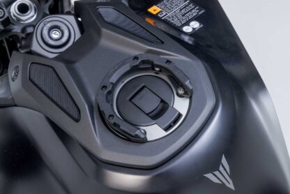PRO tank ring Black. Yamaha MT-09 (23-).