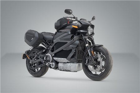 PRO BLAZE saddlebag set Black. LiveWireONE.