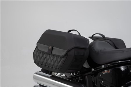 Legend Gear side bag system LH2/LH1 25.5/19.5 l. Harley-Davidson Softail Slim (17-).