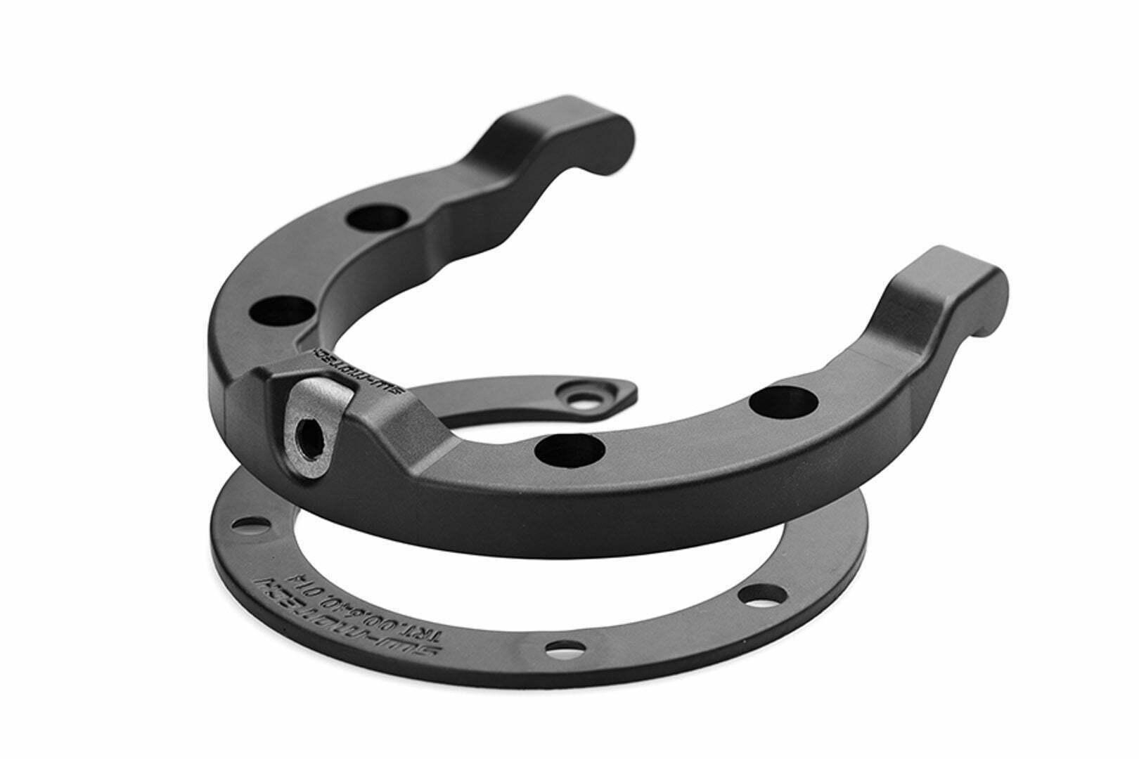 Adapter plate for STREET-RACK. For Givi/Kappa with Monolock. Black.