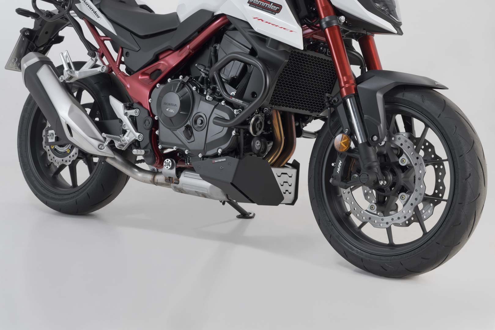 Front spoiler Honda CB750 Hornet (22-).