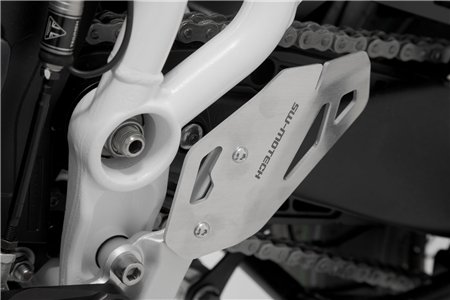 Heel guard left Black. Triumph Tiger 900/GT/Rally/Pro (19-23).