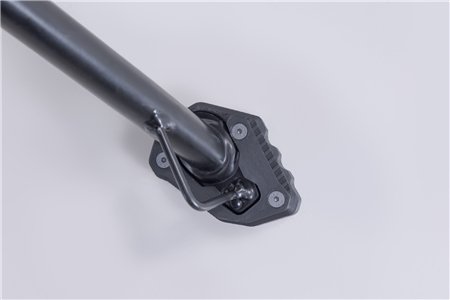 Extension for side stand foot Black/Silver. KTM 250 Adv, 390 Adv (25-).